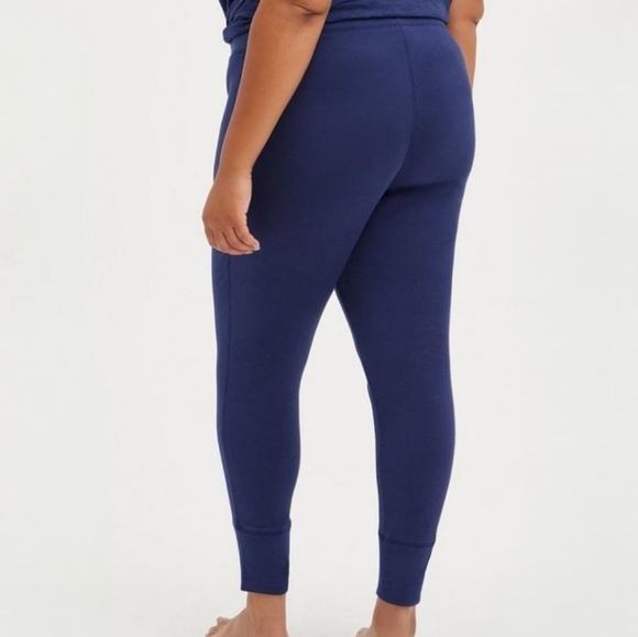 Torrid Disney Ursula Flotsam & Jetsam Sleep Legging Navy Blue 2X - Picture 3 of 10